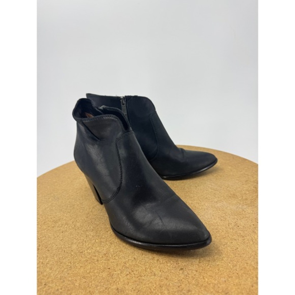 Frye Jennifer Black Leather‎ Pointed Toe Block Heel Ankle Booties 7.5M